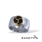 Ring der O mit Triskele in Gold
