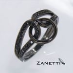 Ring der O noir mit schwarzen Diamanten